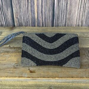 Black & Silver Beaded Wristlet With Gray Silky Feeling Interior